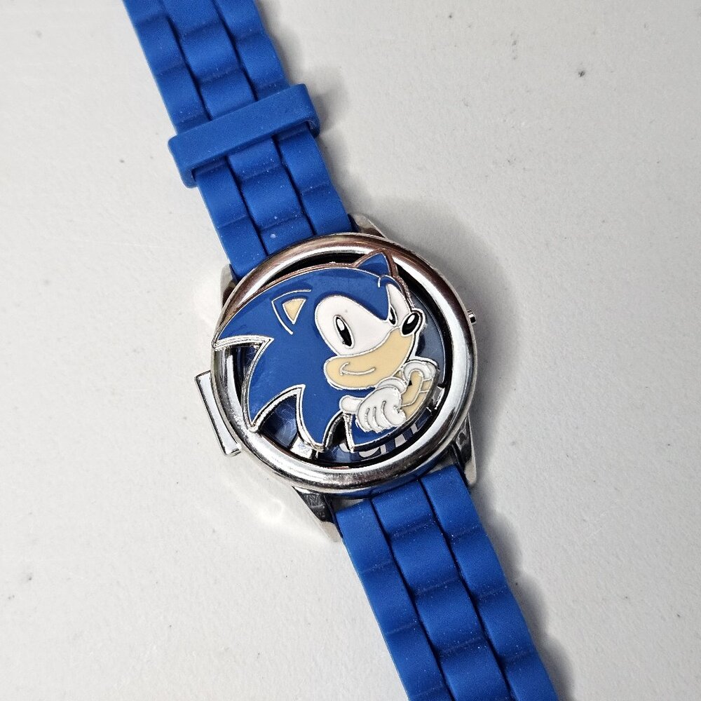 Sonic the Hedgehog Blue Spinning Dial Wristwatch SEGA LCD Digital Display